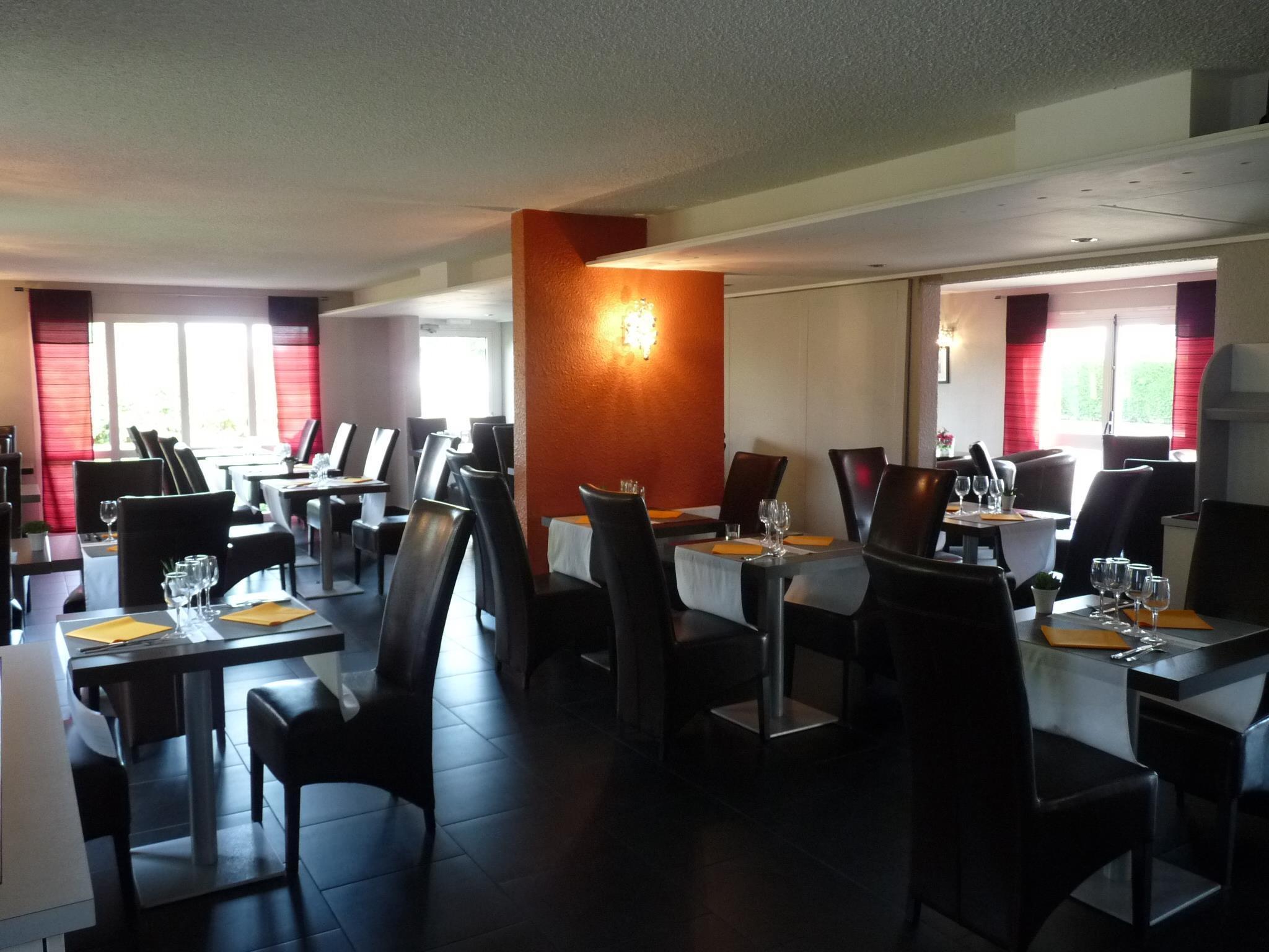 Kyriad Dieppe - Saint Aubin Sur Scie Restaurant photo